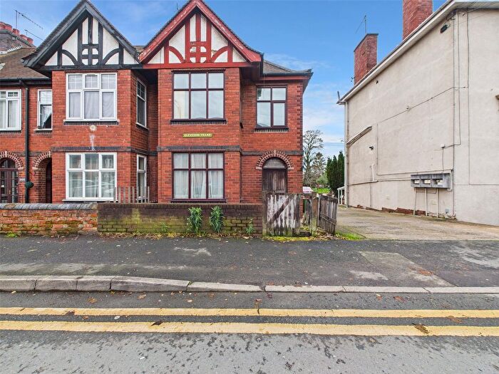 3 Bedroom Semi Detached House For Sale In Clevedon Villas, London Road, Worcester, WR5