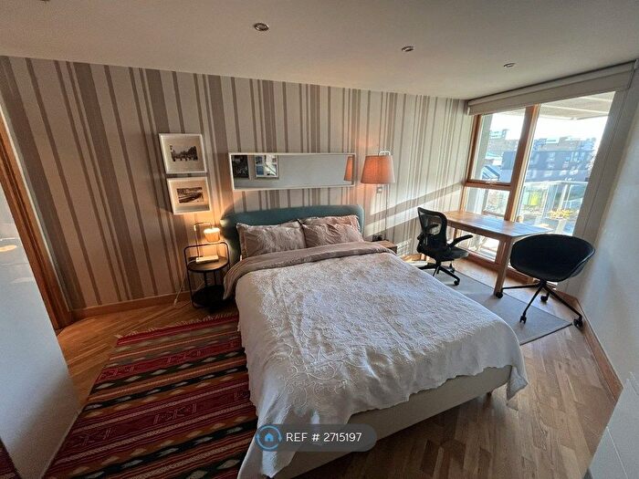 2 Bedroom Flat To Rent In Ink Court, London, E3