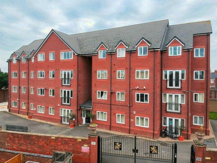 2 Bedroom Flat To Rent In Swan Court, Swan Lane, Stoke, Coventry, CV2