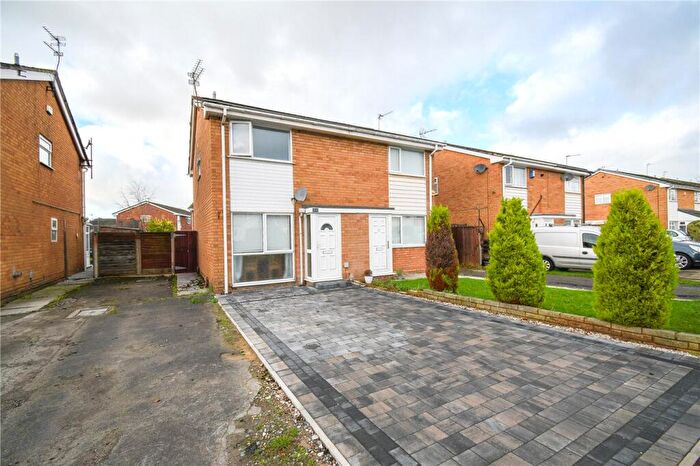 2 Bedroom Semi-Detached House For Sale In Saughall Road, Moreton, Wirral, CH46