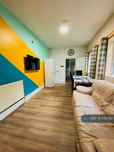 6 Bedroom Terraced House To Rent In Brunswick Street, Leamington Spa, CV31