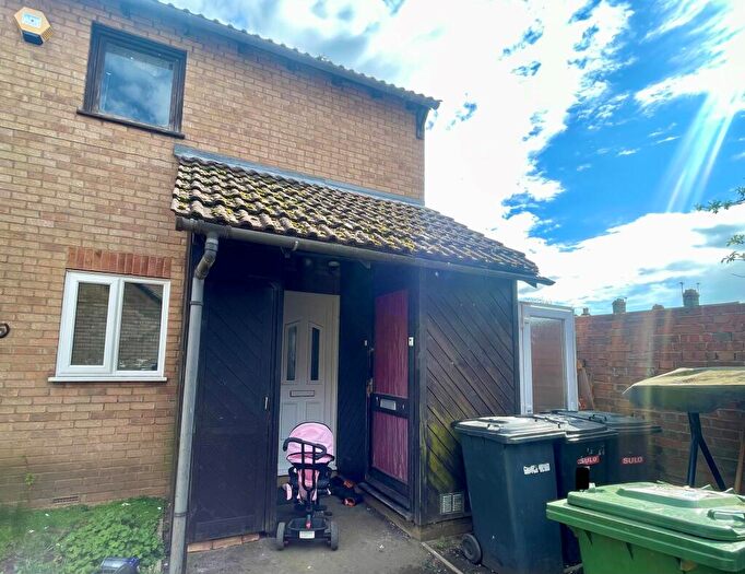 2 Bedroom Apartment To Rent In Cobbet Place, Peterborough, PE1