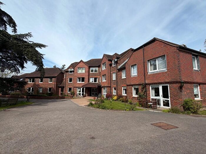 1 Bedroom Retirement Property For Sale In Tanners Lane, Haslemere, Surrey, GU27