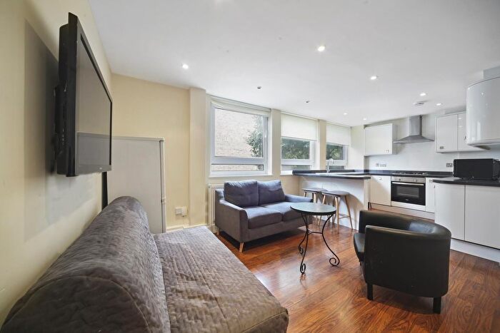 3 Bedroom Flat For Sale In Guilford Street, Bloomsbury, WC1N