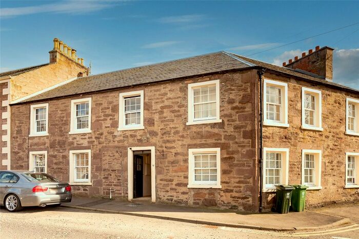 2 Bedroom Flat To Rent In A Burrell Street, Crieff, Perthshire, PH7