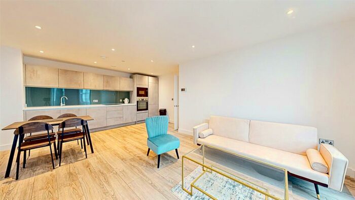 2 Bedroom Apartment To Rent In The Blade, Manchester, M15