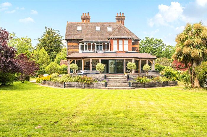 6 Bedroom Semi-Detached House To Rent In Lockhams Road, Curdridge, Southampton, SO32