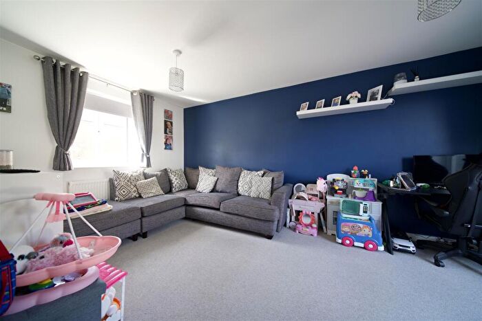 2 Bedroom Semi-Detached House For Sale In Sea Clover Lane, Weymouth, DT4
