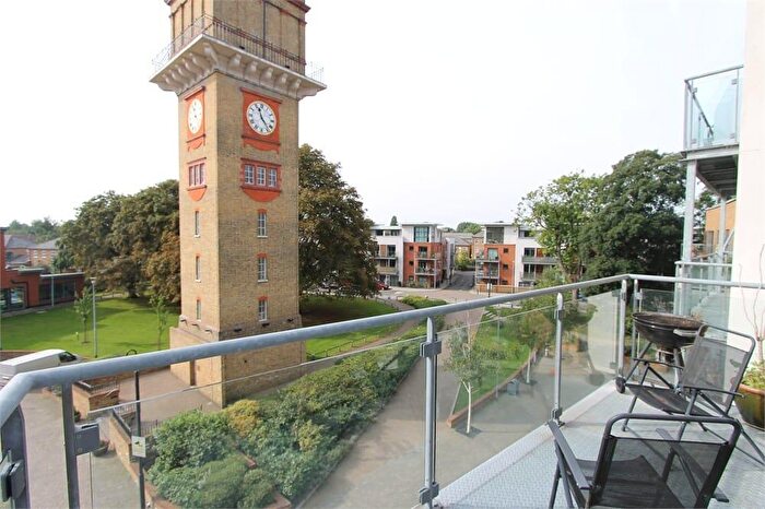 2 Bedroom Apartment To Rent In Kingswood Court, Hither Green, London, SE13