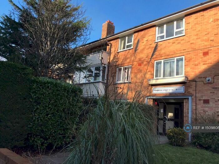 3 Bedroom Flat To Rent In Hambrook Street, Hampshire, PO5