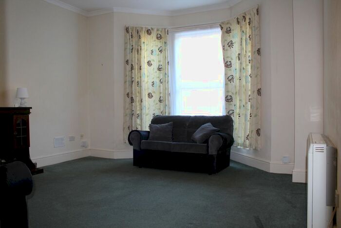 1 Bedroom Flat To Rent In York Road, Birmingham, B16