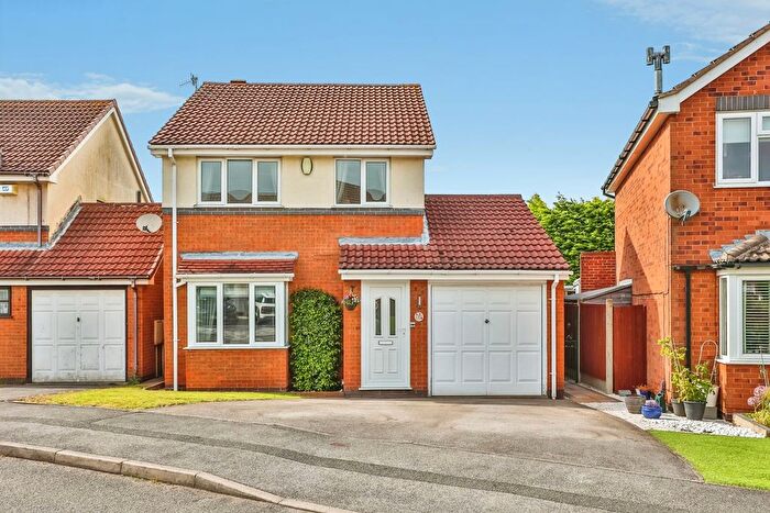 3 Bedroom Detached House For Sale In Hatton Gardens, Nuthall, Nottingham, Nottinghamshire, NG16
