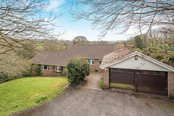 3 Bedroom Bungalow For Sale In Kingswood Meadow, Holsworthy, EX22