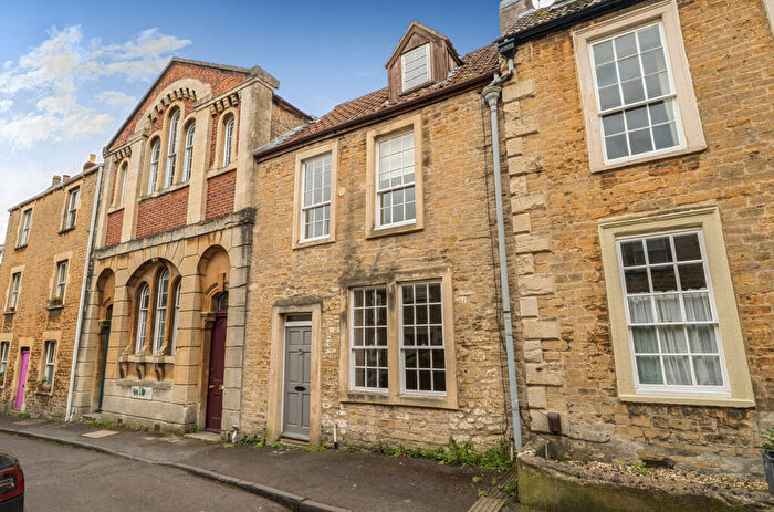 3 Bedroom Terraced House For Sale In Wine Street, Frome, Somerset, BA11