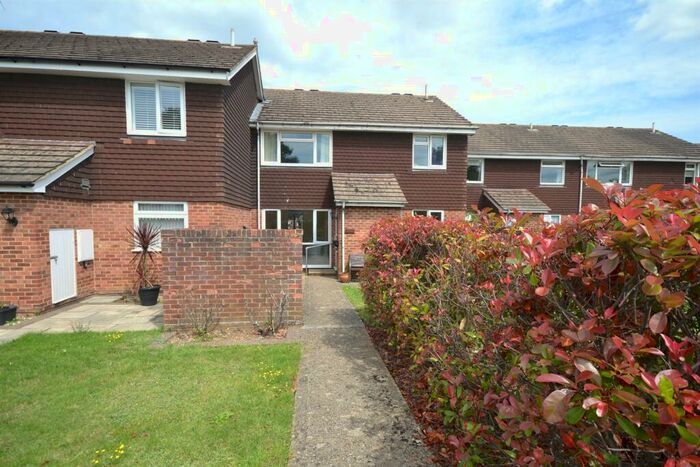 2 Bedroom Apartment To Rent In Lowfield Road, Caversham, Reading, RG4