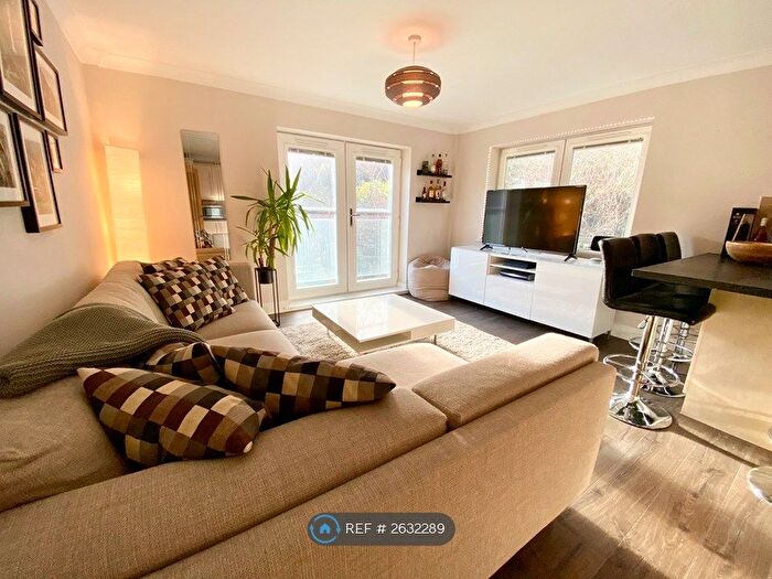 2 Bedroom Flat To Rent In Duke Street, North Shields, NE29
