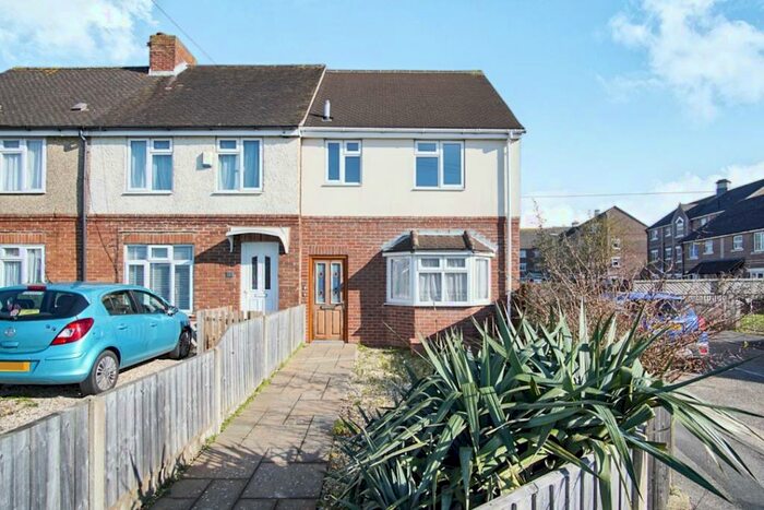 1 Bedroom Flat To Rent In Florence Road, Chichester, PO19