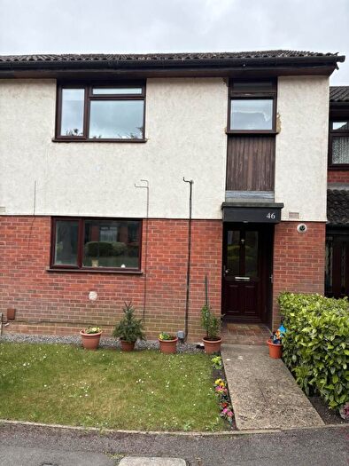 1 Bedroom Cluster House To Rent In Carshalton Way, Reading, RG6