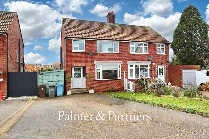 3 Bedroom Semi Detached House For Sale In Old Norwich Road, Ipswich, Suffolk, IP1