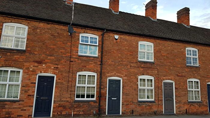 2 Bedroom Terraced House To Rent In Lichfield Street, Fazeley, Tamworth, B78