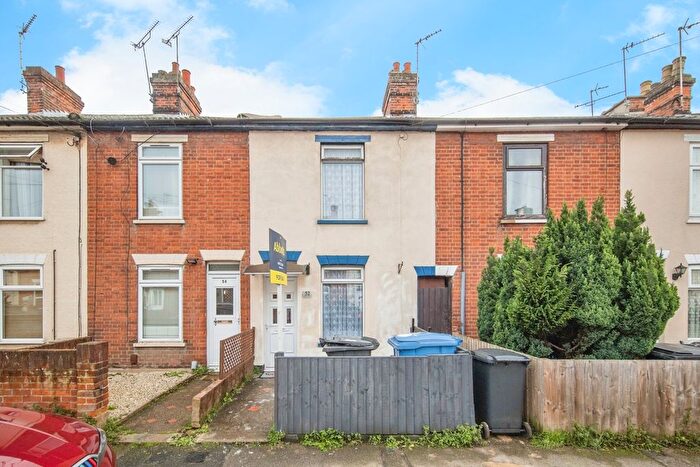 3 Bedroom Terraced House For Sale In Windsor Road, Ipswich, Suffolk, IP1