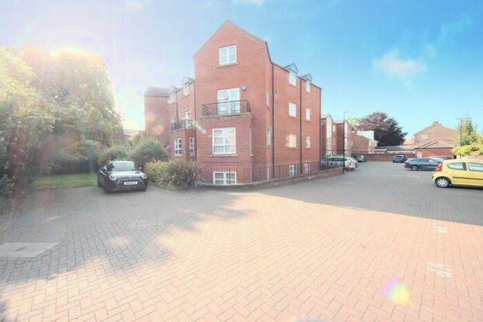 2 Bedroom Flat To Rent In Tradewinds, York, YO10