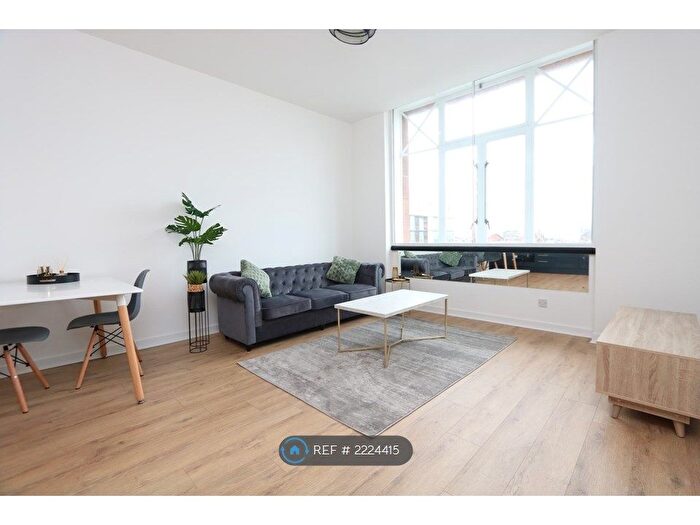1 Bedroom Flat To Rent In Candleriggs, Glasgow, G1