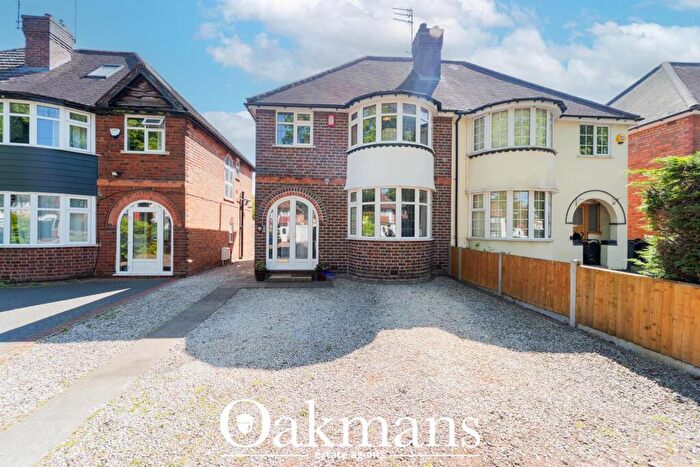 3 Bedroom Semi Detached House For Sale In Shirley Road, Hall Green, Birmingham, B28