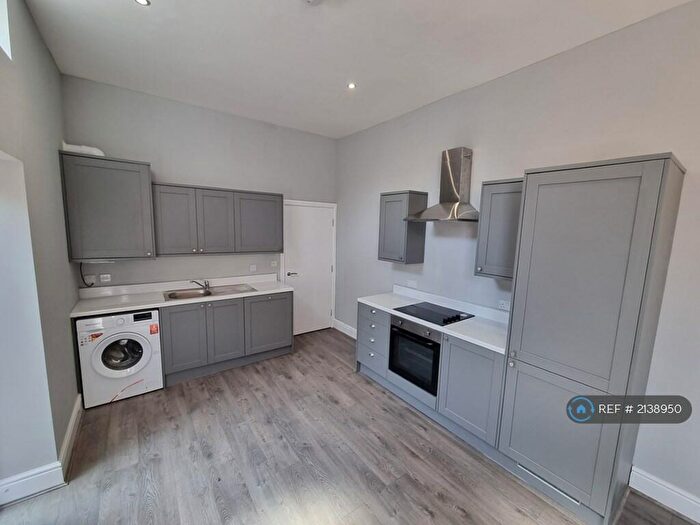 2 Bedroom Flat To Rent In Grange Road, Darlington, DL1