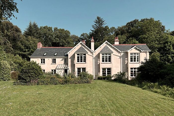 4 Bedroom Detached House For Sale In Thornbury Manor, Thornbury, Devon, EX22