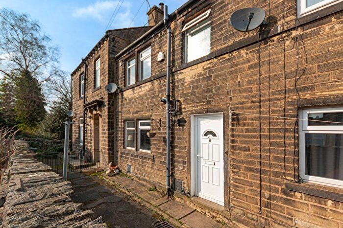 2 Bedroom Terraced House For Sale In South View, Wilsden, Bradford, West Yorkshire, BD15