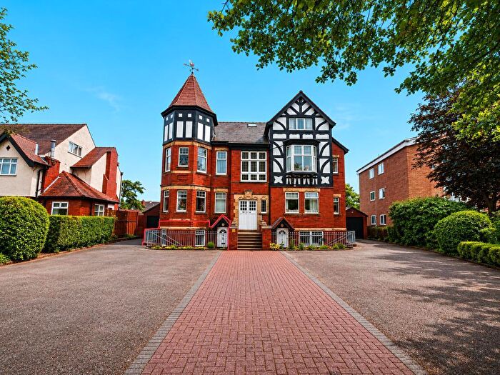 1 Bedroom Apartment For Sale In Cambridge Road, Churchtown, Southport, Merseyside, PR9