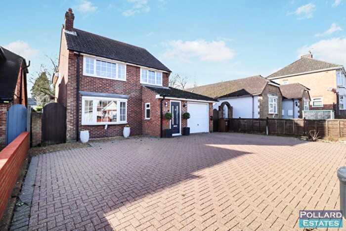 4 Bedroom Detached House For Sale In Durham Road, Wigmore, ME8