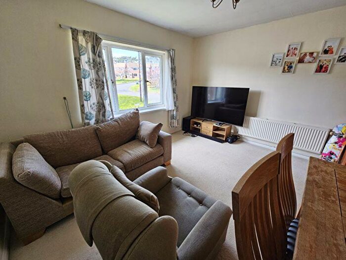 1 Bedroom Flat To Rent In Cedar Road, Dorchester, DT1