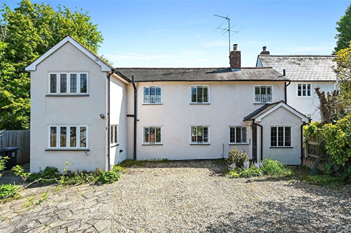 4 Bedroom Link Detached House For Sale In Horse Shoe Hill, Great Hormead, Buntingford, Hertfordshire, SG9