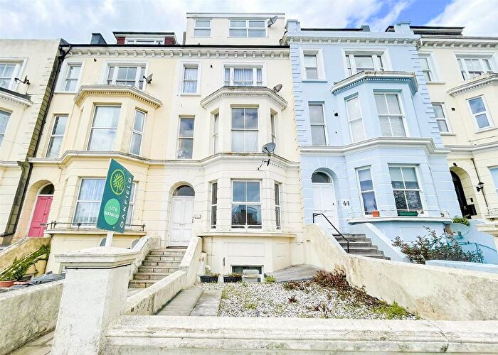 1 Bedroom Flat For Sale In Magdalen Road, St Leonards, TN37