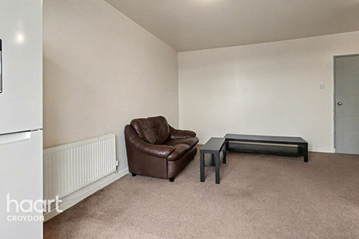 1 Bedroom Flat To Rent In Heathfield Road, Croydon, CR0