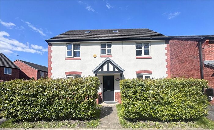 4 Bedroom Detached House For Sale In Hive Lane, Stockport, Cheshire, SK2