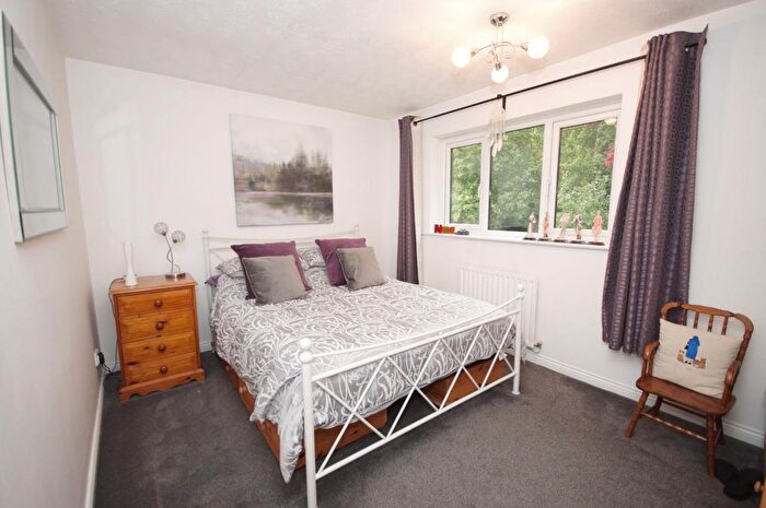5 Bedroom Detached House For Sale In Laneside Hollow, Northampton, NN4