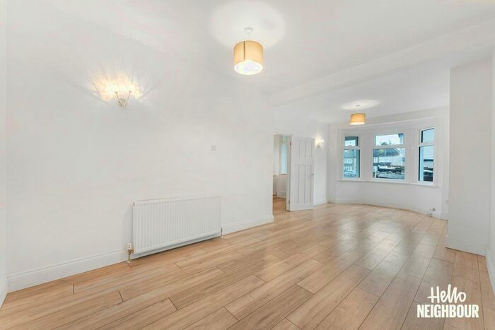 3 Bedroom End Of Terrace House To Rent In Westminster Gardens, Barking, IG11