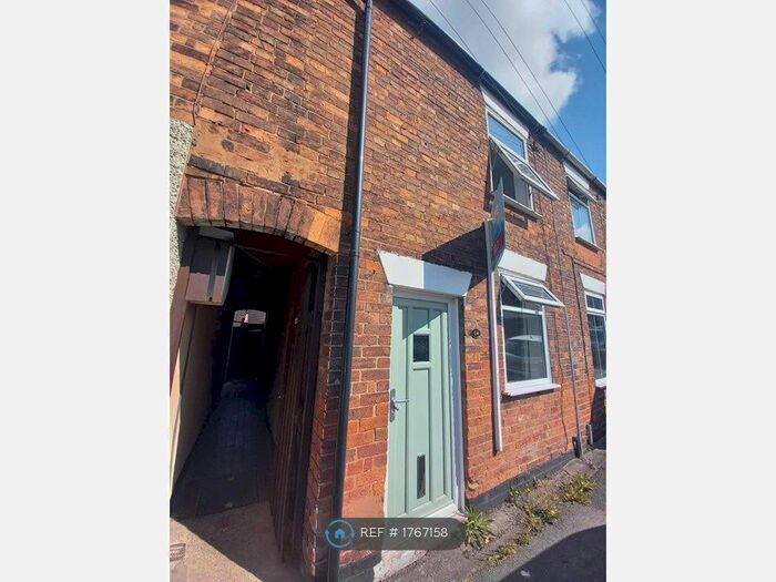 2 Bedroom Terraced House To Rent In Nelson Street, Burton-On-Trent, DE15