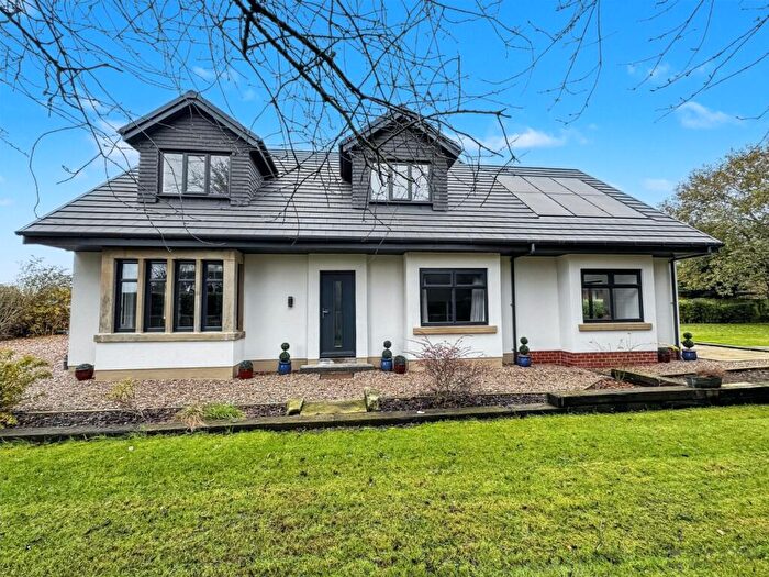 4 Bedroom Detached House For Sale In Lowes Meadow, Garstang Road, Preston, PR3