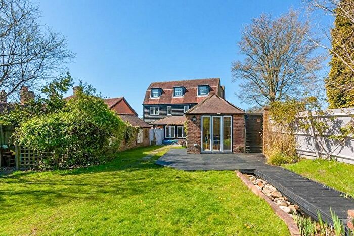 4 Bedroom Semi-Detached House For Sale In The Green, Sedlescombe, TN33