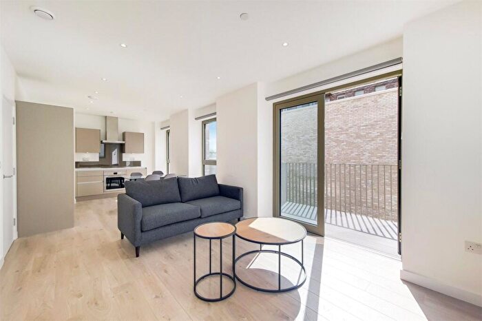 1 Bedroom Apartment To Rent In Atlantis Avenue, London, E16