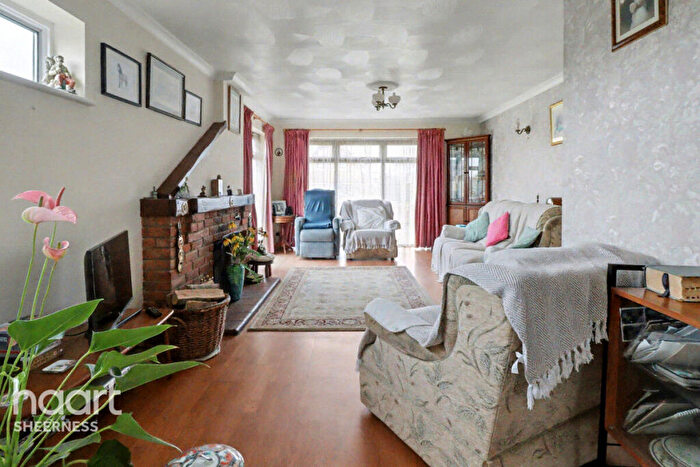 3 Bedroom Bungalow For Sale In Scocles Road, Sheerness, ME12