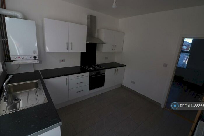 2 Bedroom Terraced House To Rent In Kenworthy Avenue, Ashton-Under-Lyne, OL6