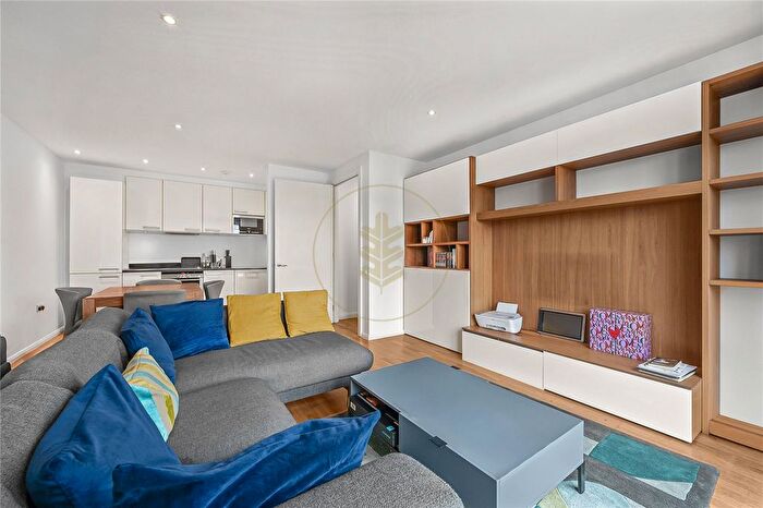 2 Bedroom Flat To Rent In Fortune Green Road, West Hampstead, NW6