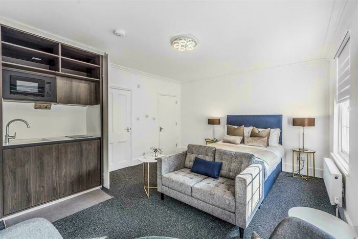 Studio To Rent In Gloucester Crescent, London, NW1
