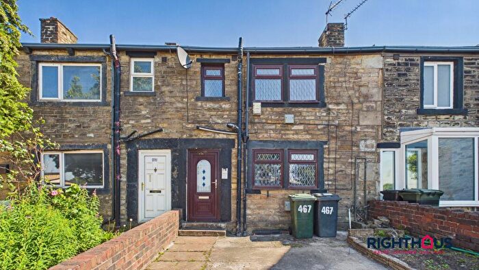 3 Bedroom Terraced House To Rent In Tong Street, Bradford, BD4