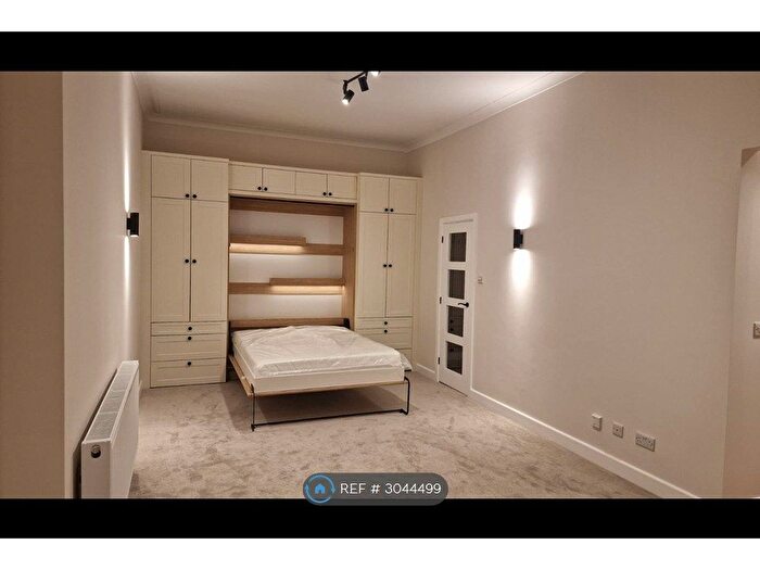 Studio To Rent In Kerley Court, Bournemouth, BH2